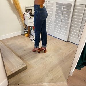 Levi’s 170S HIGH SLIM STRAIGHT women’s jeans